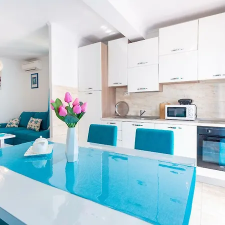 Apartment Gagro Mlini